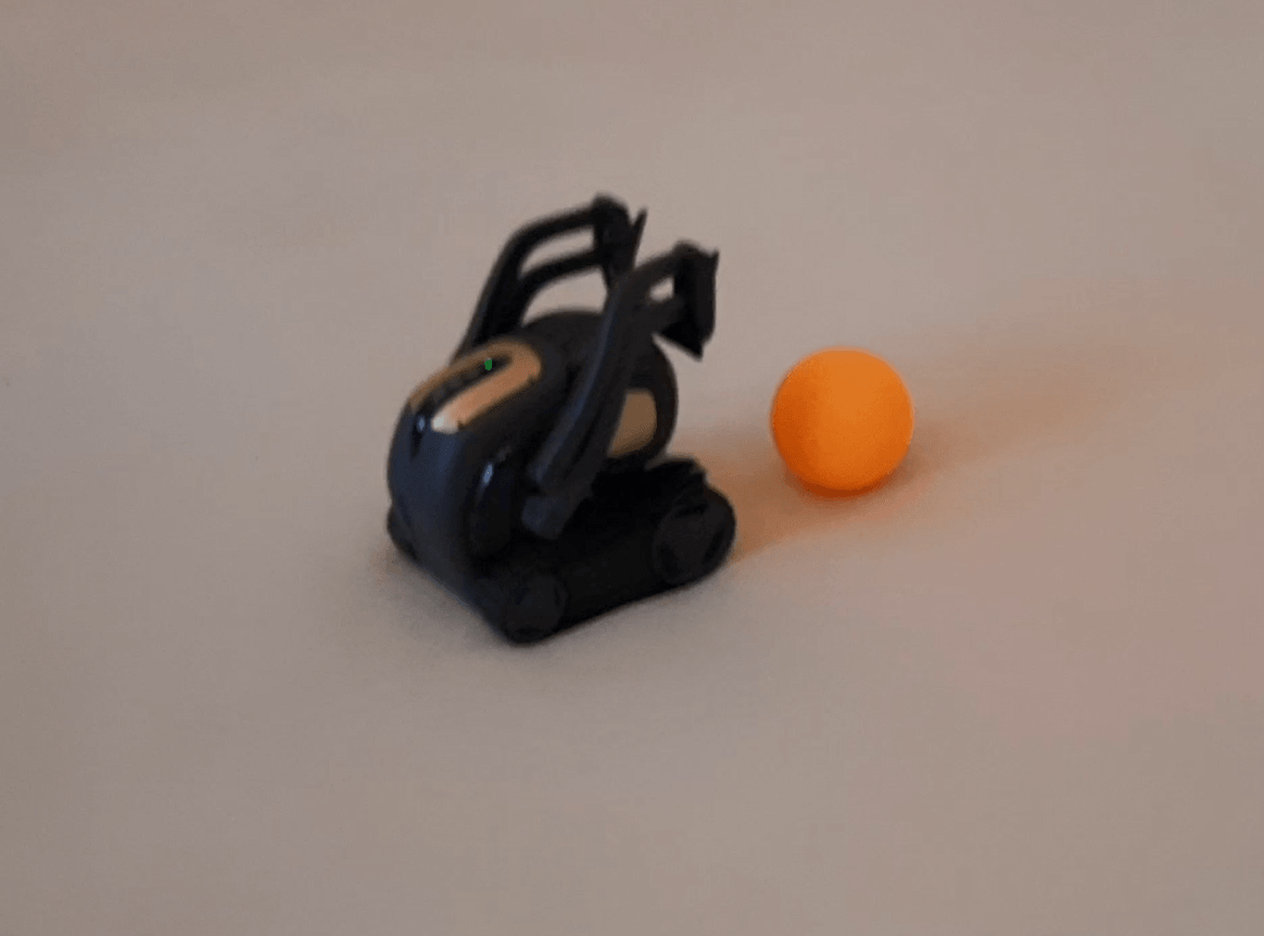 Robot Playing Soccer (perfect grade) preview